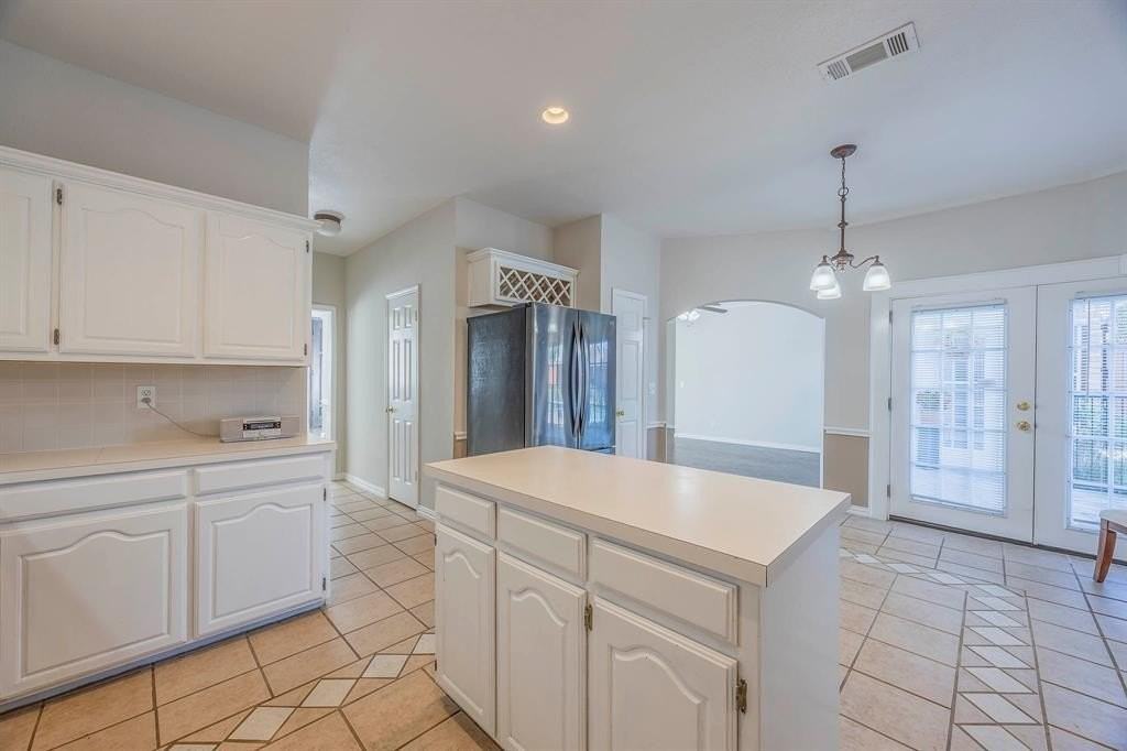 2705 Trophy Dr - Photo 7 of 40