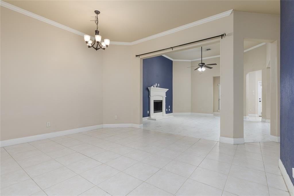 404 Tanner Sq - Photo 5 of 34