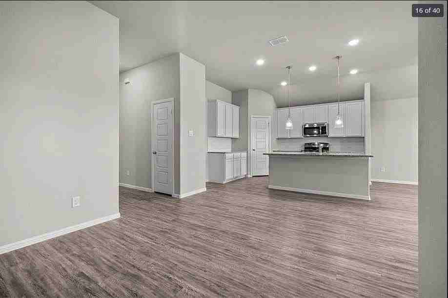 1909 Javelina St - Photo 6 of 40