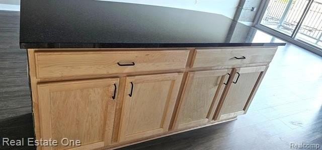 100 W 5th St #406 - Photo 6 of 33