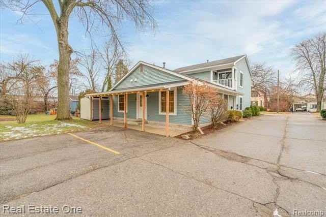 310 Roe St - Photo 5 of 29