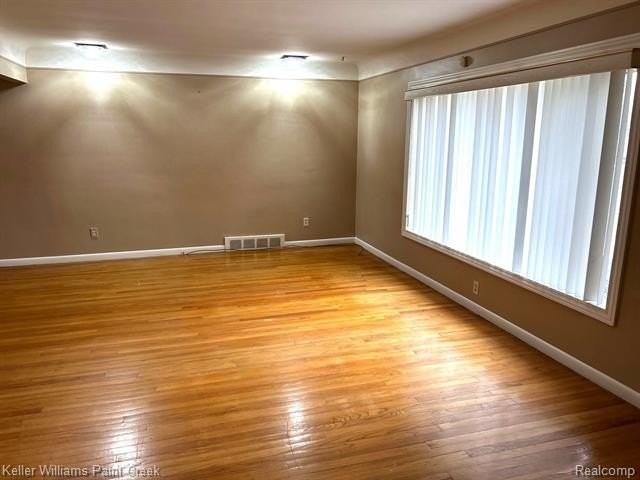 15251 Rosemary Blvd - Photo 7 of 17