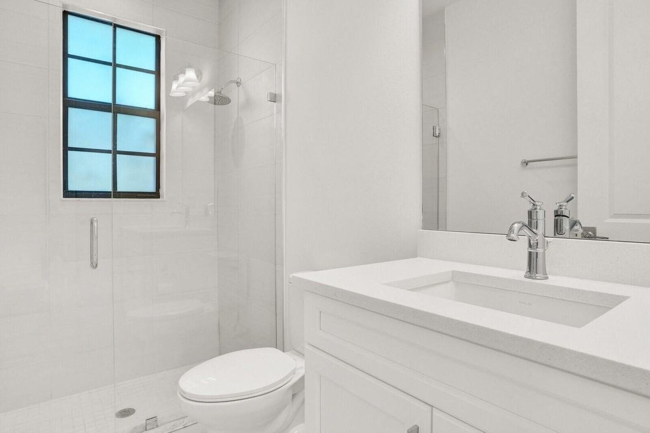 12711 Machiavelli Way - Photo 7 of 50