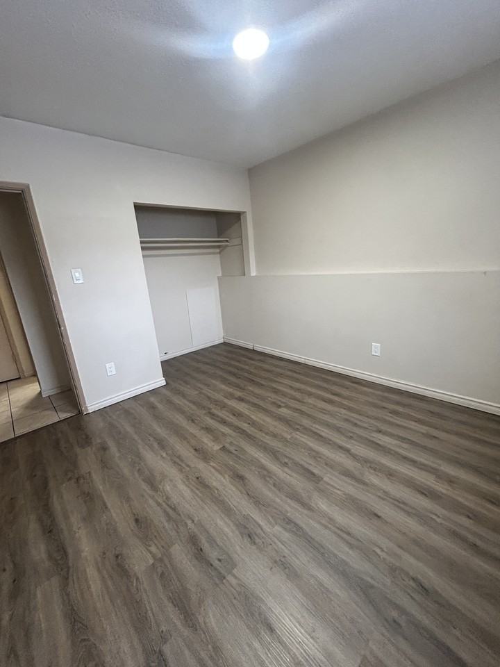 11715 124 St101 #101 - Photo 6 of 11