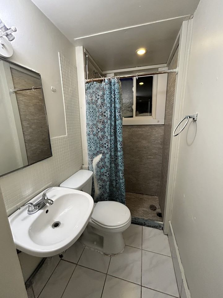 9837 68 Ave Nw #BS - Photo 4 of 18