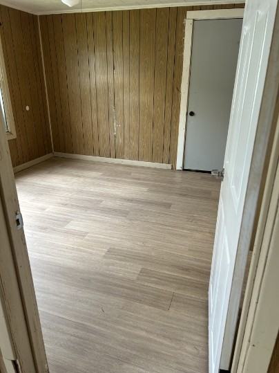 1010 Louisa Ave #1 - Photo 7 of 21