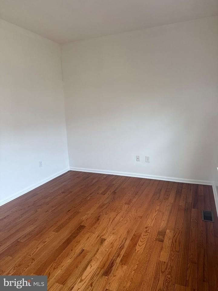 5 English Ivy Dr - Photo 3 of 25