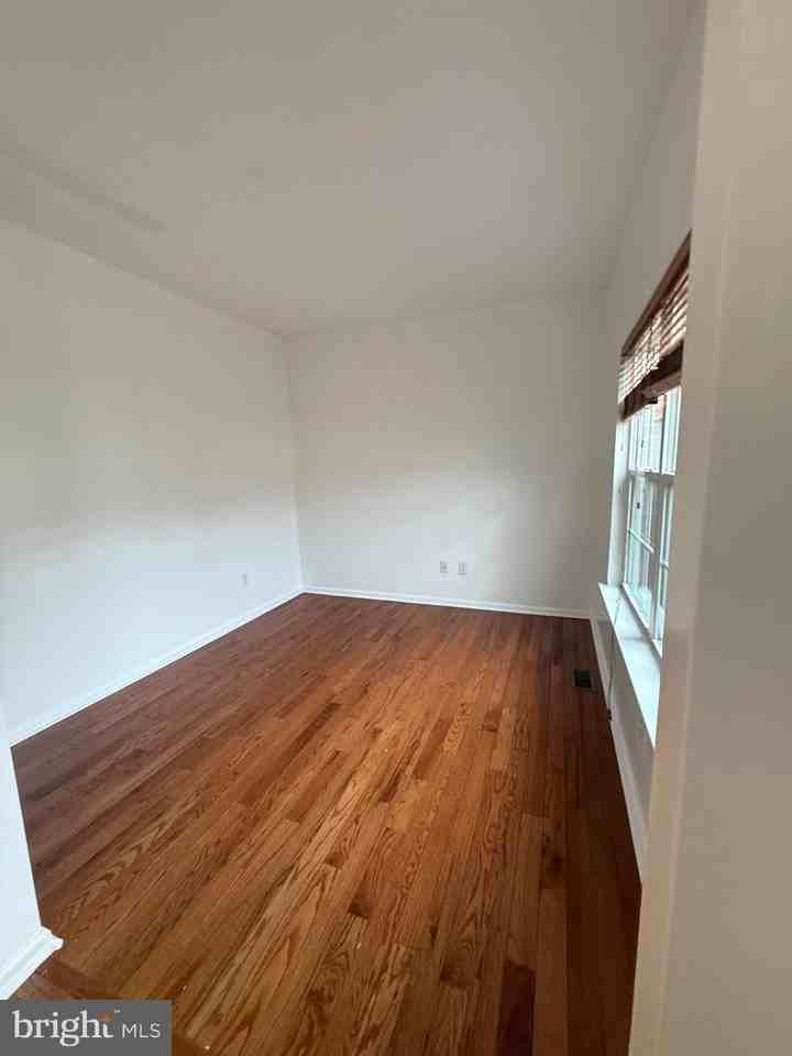 5 English Ivy Dr - Photo 4 of 25