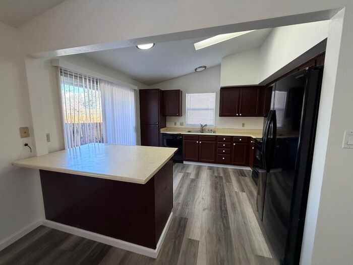 6381 Enchanted Valley Dr - Photo 5 of 18