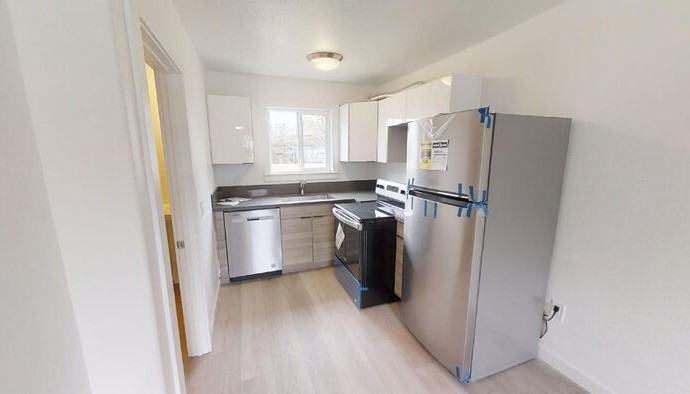 11518 Ne Sandy Blvd #5 - Photo 6 of 14