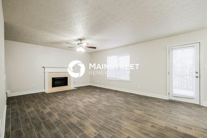 5807 Belmont Ridge Cir - Photo 4 of 20