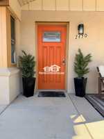 featured image of 2450 Pontiac St