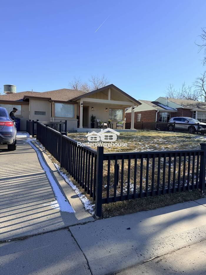 2450 Pontiac St - Photo 2 of 34