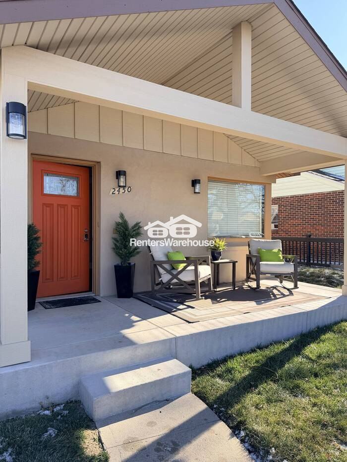 2450 Pontiac St - Photo 3 of 34