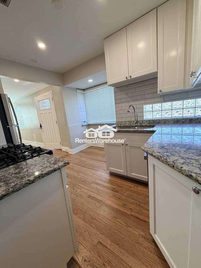 2450 Pontiac St - Photo 6 of 34