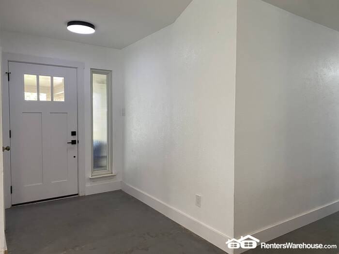 110 Dodgen Trl - Photo 4 of 23