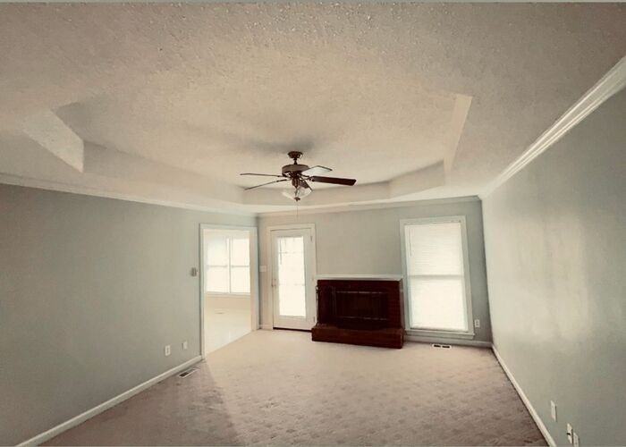 218 Marlboro Way - Photo 6 of 25