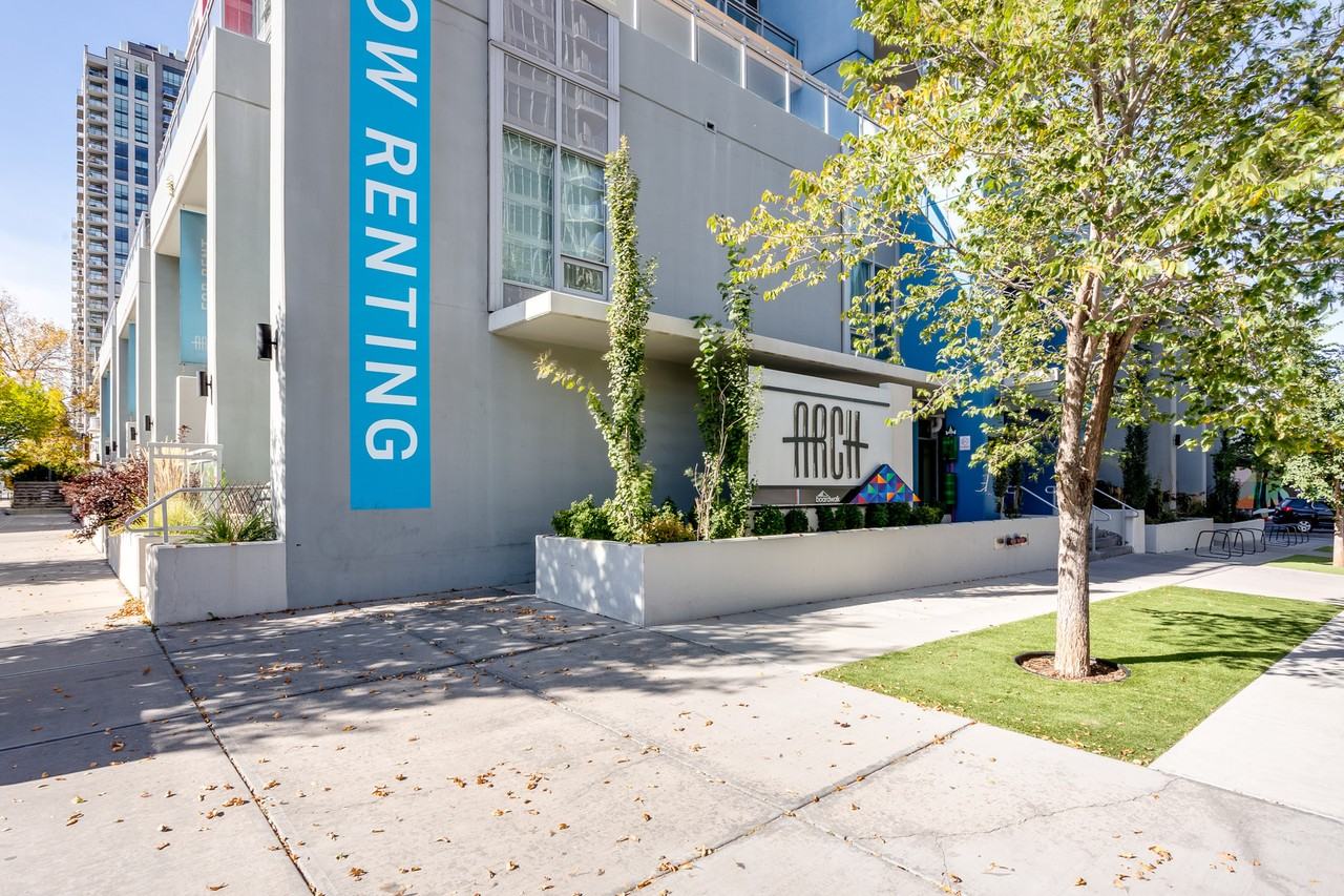 The Arch - Photo 3 of 31