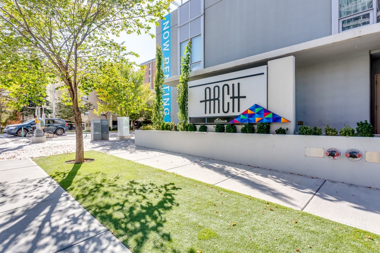 The Arch - Photo 4 of 31