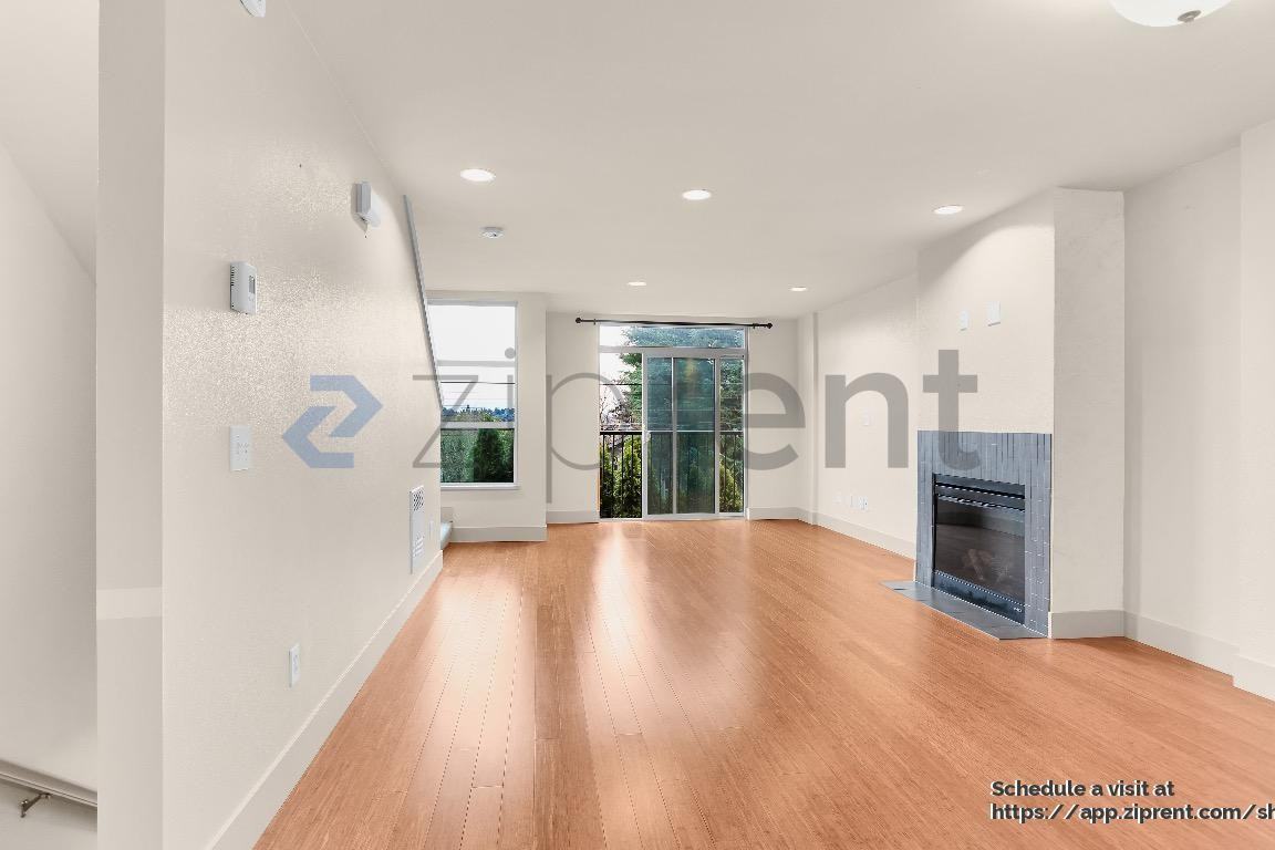 7015 Linden Ave N - Photo 6 of 13