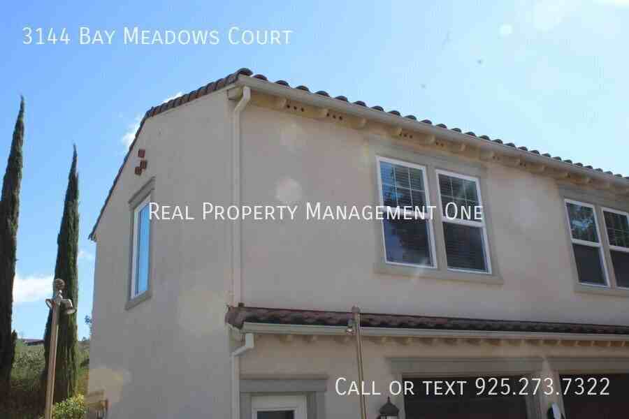 3144 Bay Meadows Ct - Photo 2 of 12