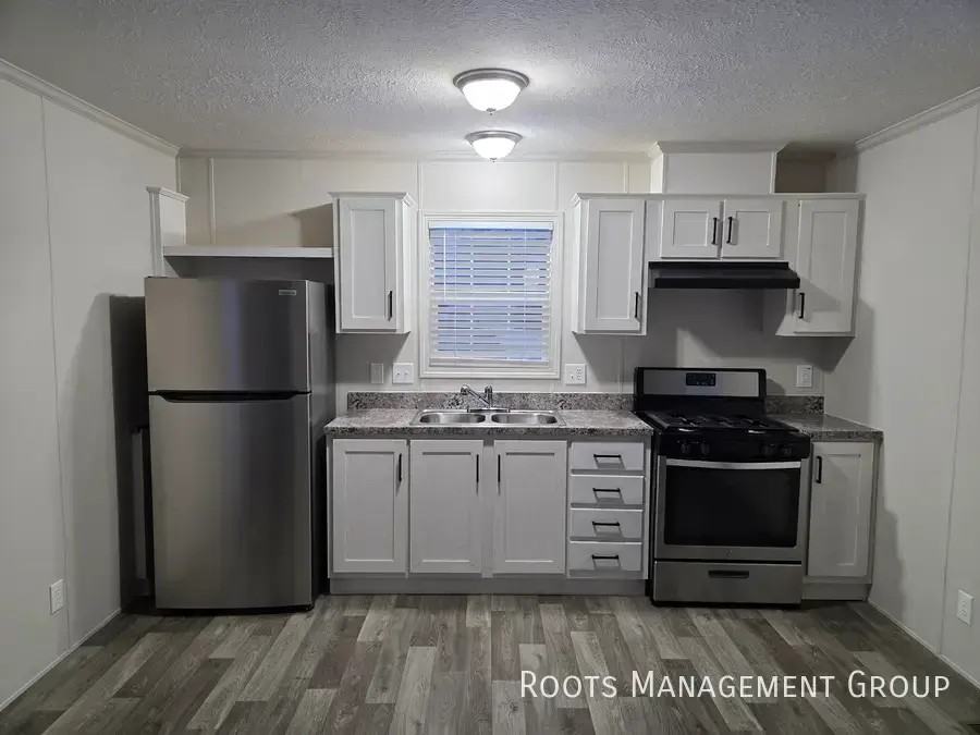 211 Carriage Lane Est #211 - Photo 3 of 19