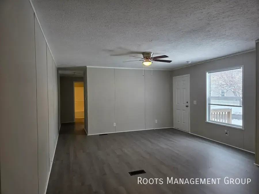 122 Vermillion Est #122 - Photo 5 of 10