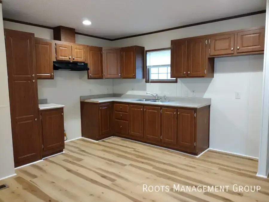 3637 Caco St - Photo 3 of 10