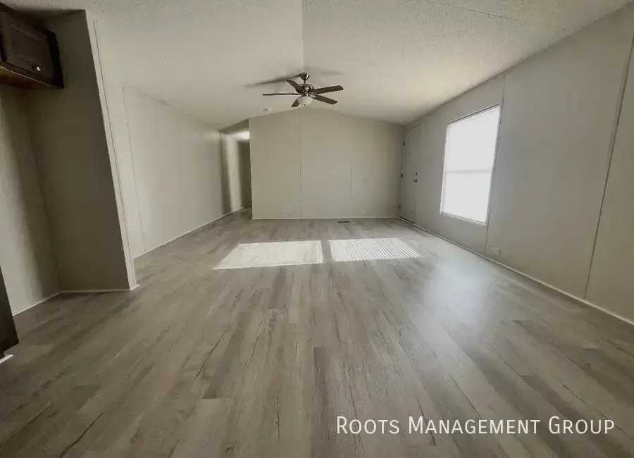 106 Riviera Courts Dr #106 - Photo 6 of 12