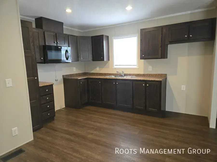 2968 Apollo Dr - Photo 2 of 14