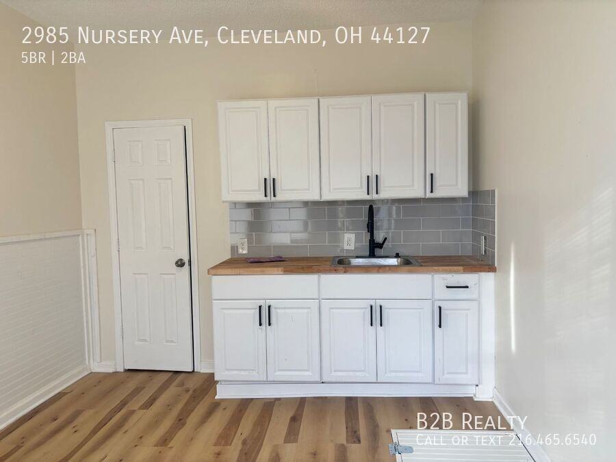 2985 Nursery Ave - Photo 6 of 39