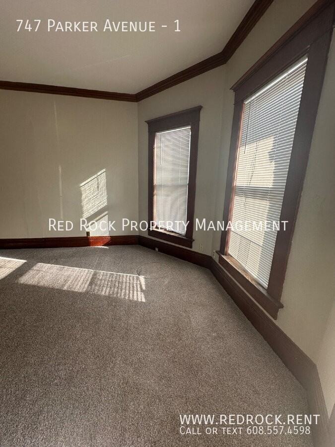 747 Parker Ave #1 - Photo 3 of 12