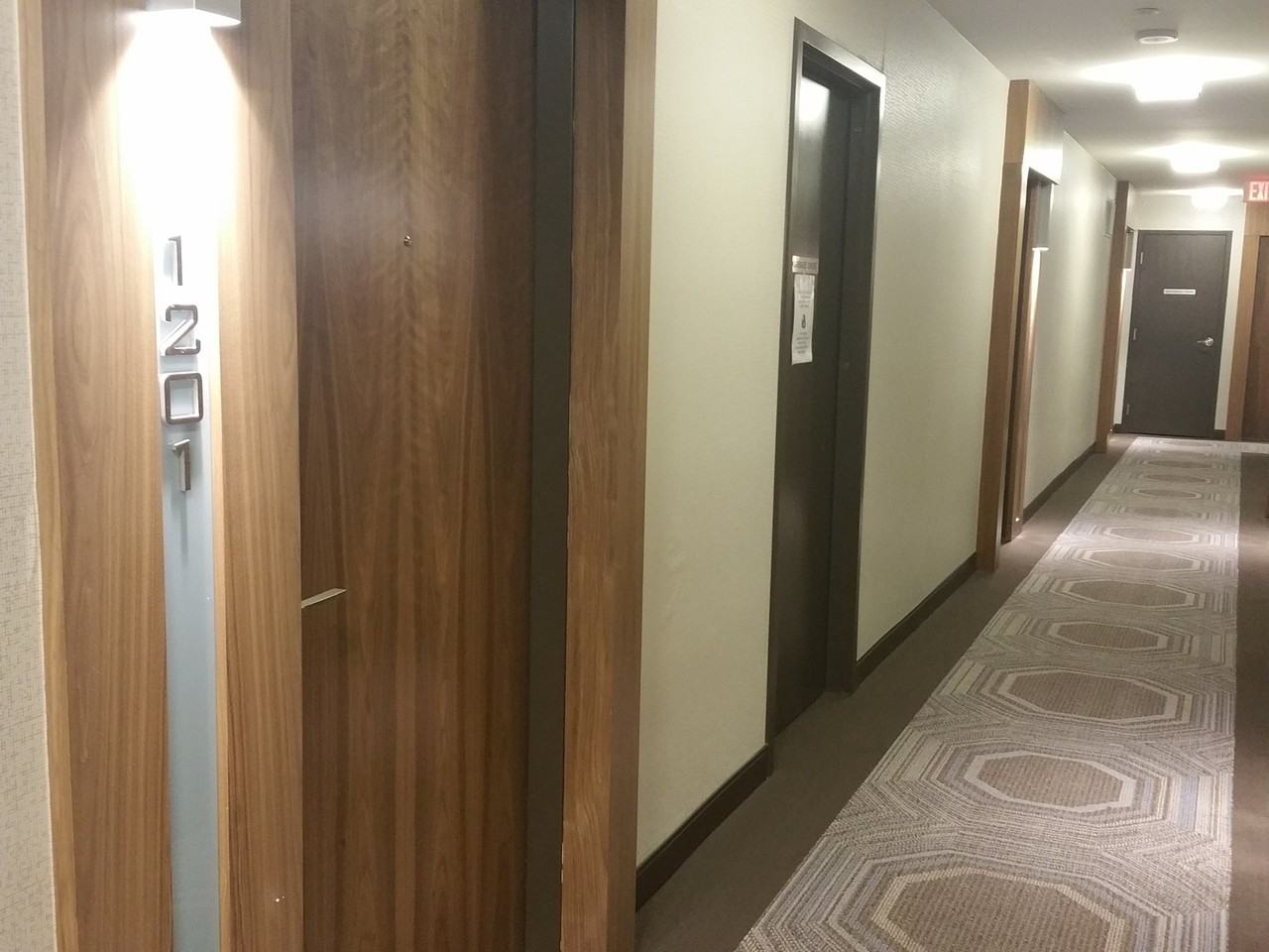 36 Park Lawn Road #01 - Photo 3 of 28