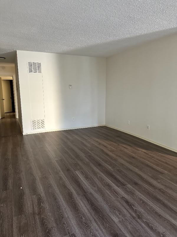 510 N Orlando Ave #106 - Photo 3 of 18