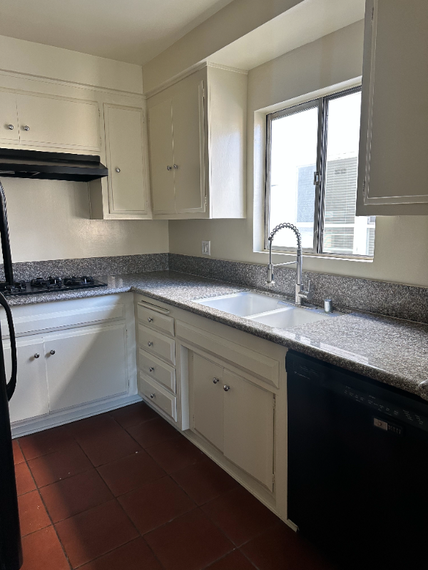 510 N Orlando Ave #106 - Photo 4 of 18