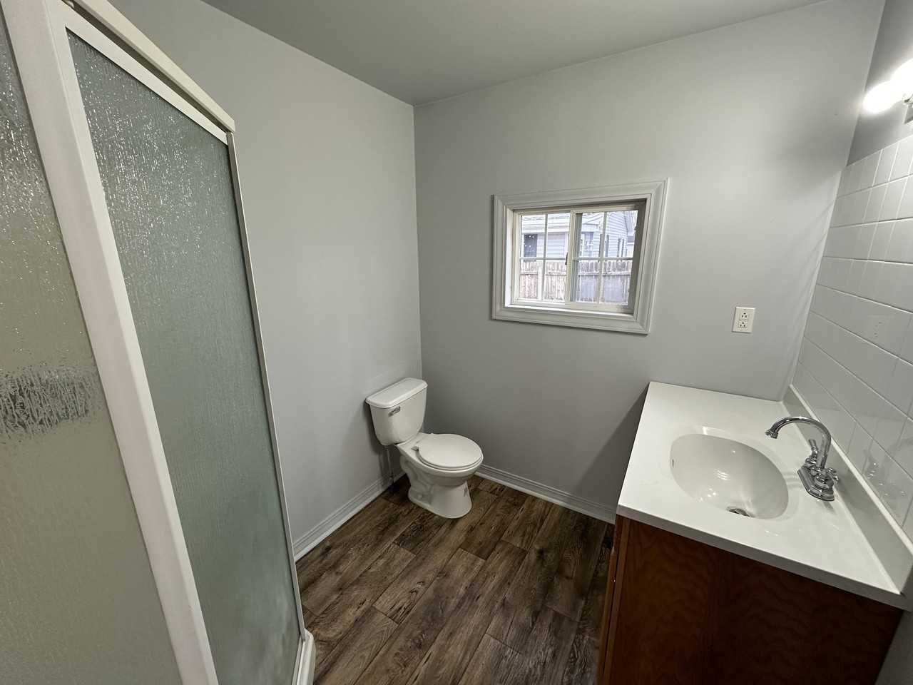 939 Cunningham Ave - Photo 4 of 18