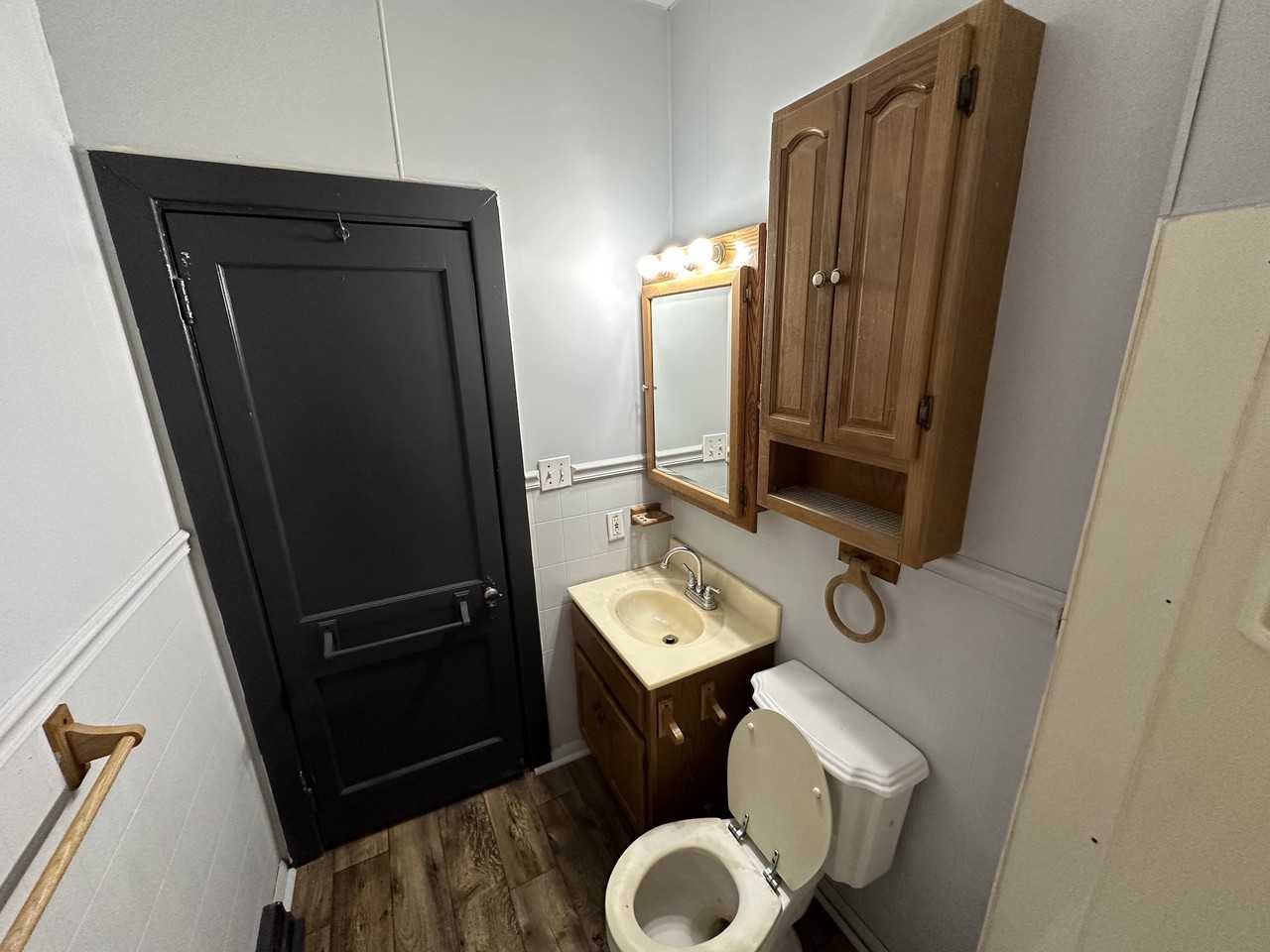 939 Cunningham Ave - Photo 7 of 18