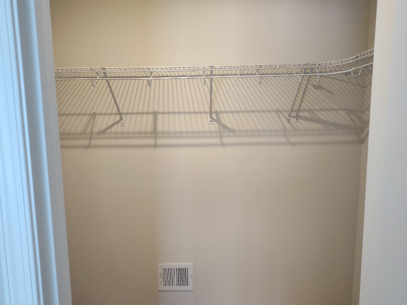 409 Willowshire Ct - Photo 2 of 38