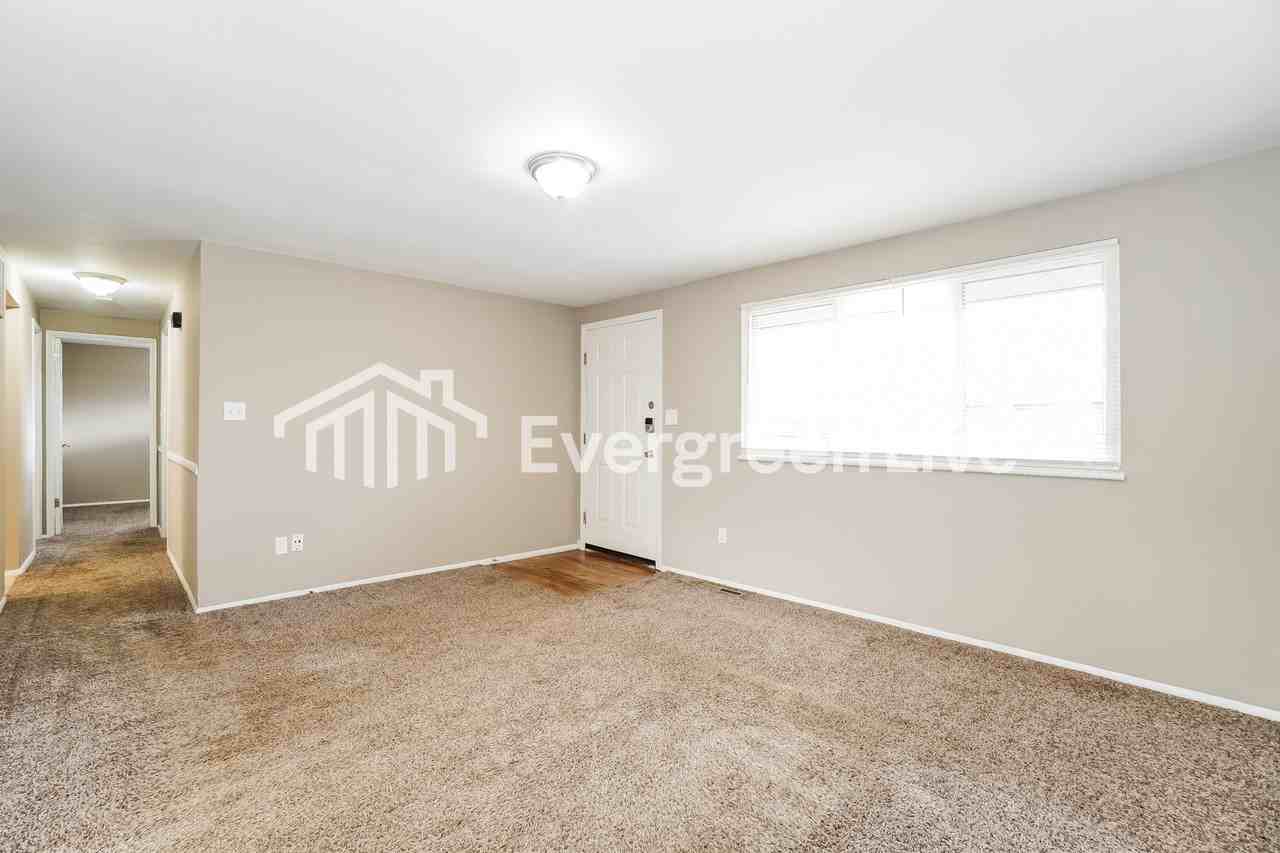 6908 Retton Rd - Photo 2 of 15