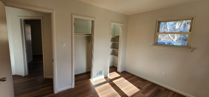 1001 Orchard Way - Photo 4 of 18