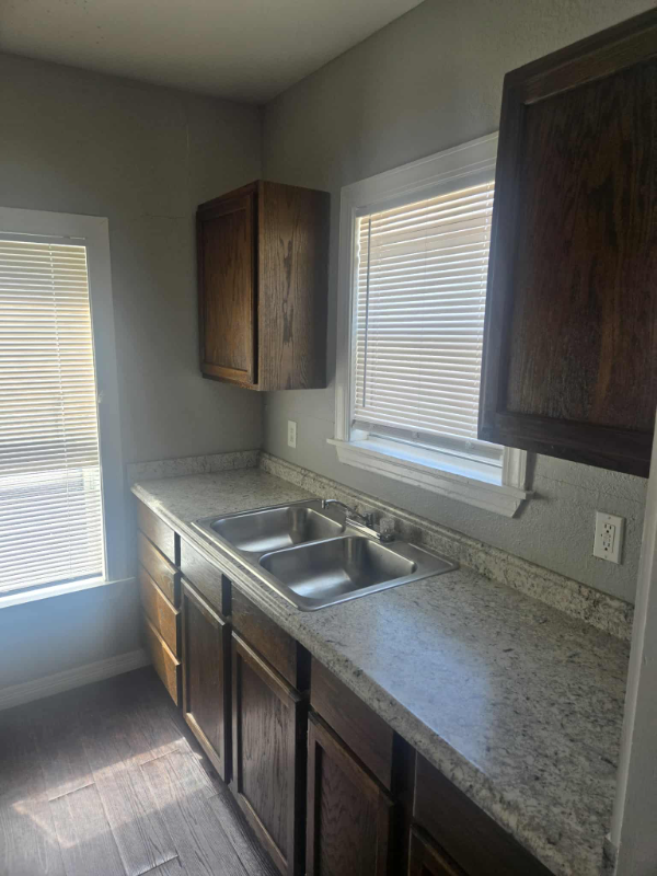 409 Jackson St #409 - Photo 5 of 15