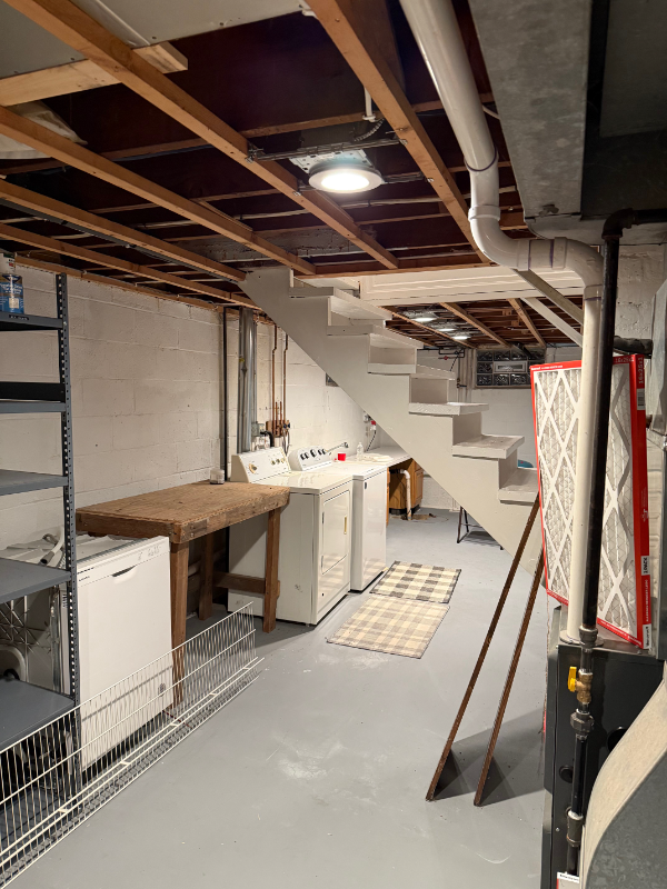 2306 W 82nd Pl - Photo 4 of 9