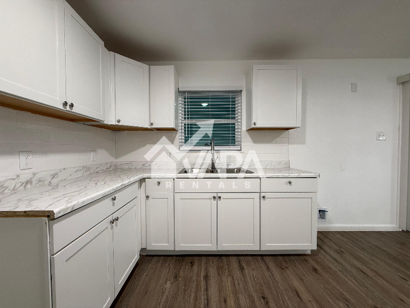 174 Daytona Dr - Photo 3 of 17