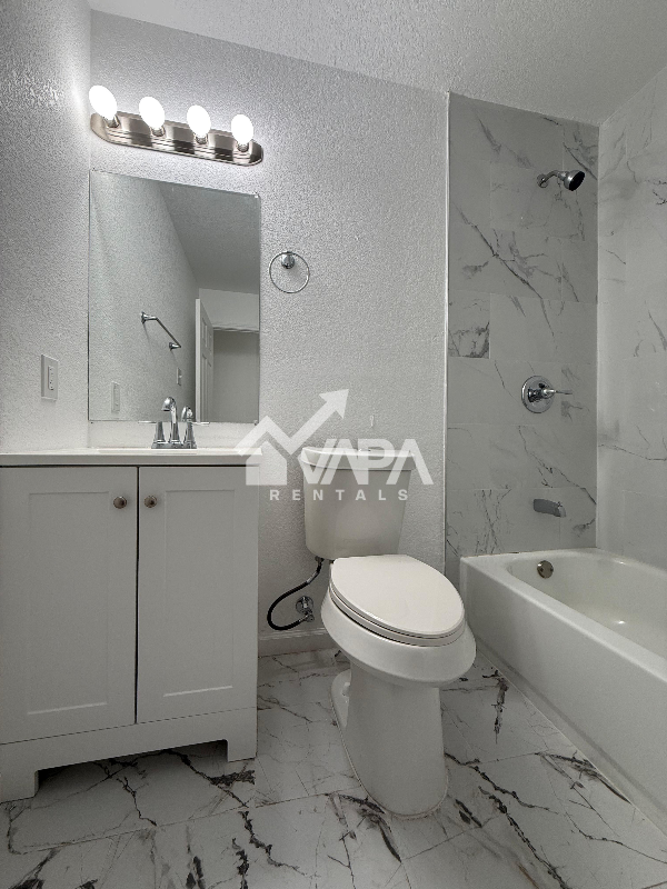 174 Daytona Dr - Photo 5 of 17