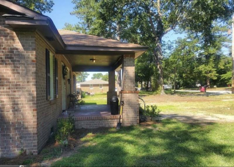 1574 Colonial Dr - Photo 6 of 7