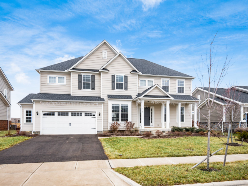 9182 Gardenia Dr - Photo 2 of 50