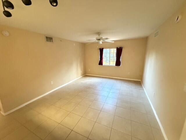 6768 Heritage Grande7206 - Photo 3 of 8