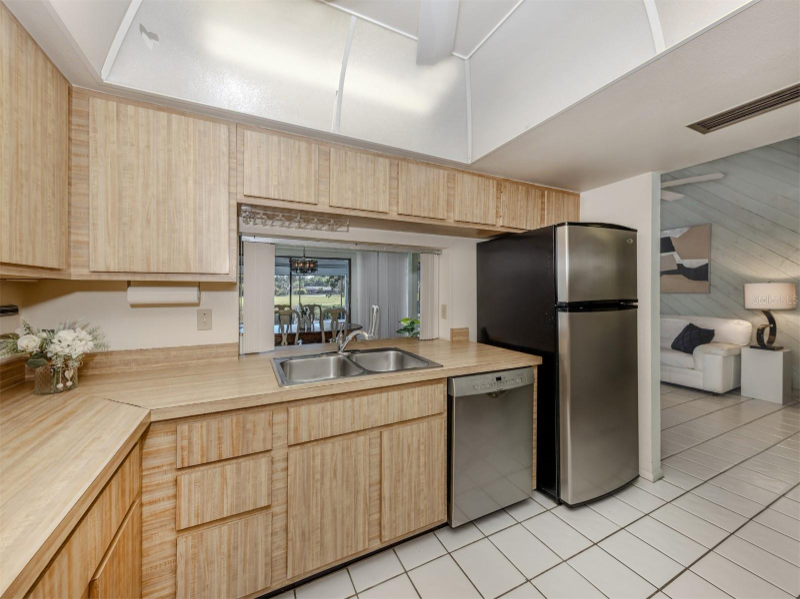 4524 Arborfield Rd - Photo 6 of 20