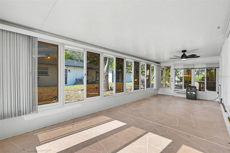 8970 Lismore Ct - Photo 7 of 19