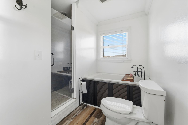 11017 64th Ter - Photo 5 of 20